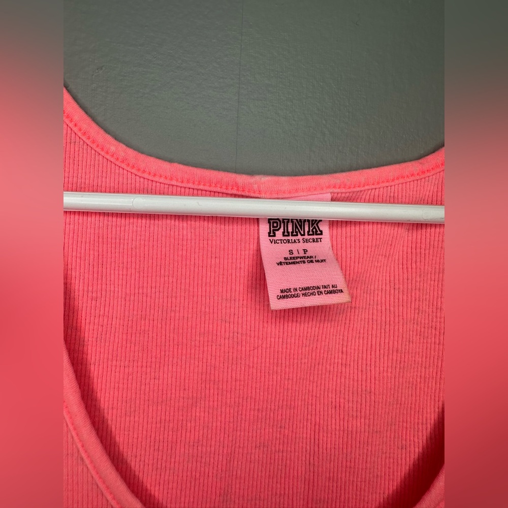 Pink Victoria secret Women's Pink Tank Top - Picture 5 of 9